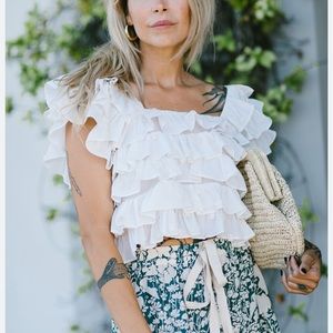 Farm rio square neck ruffle top size L. Side zipper. Worn once.